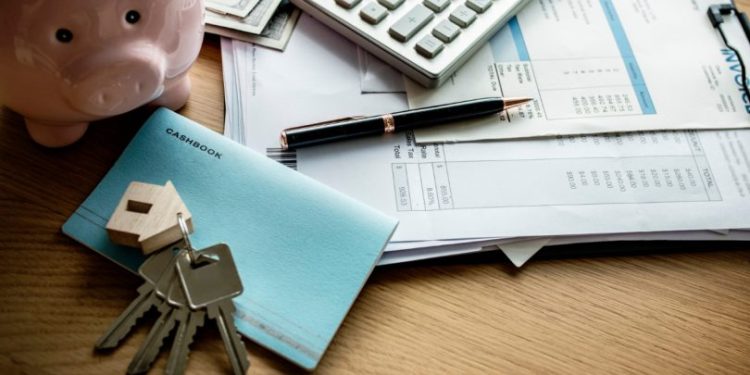 L’assurance pour le regroupement de crédits : une solution pour alléger vos dettes