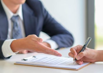 découvrez la loi lemoine 2022, une réforme essentielle qui modifie les règles de l'assurance emprunteur en france. apprenez comment cette loi peut vous permettre de changer d'assurance plus facilement et optimiser vos crédits immobiliers.