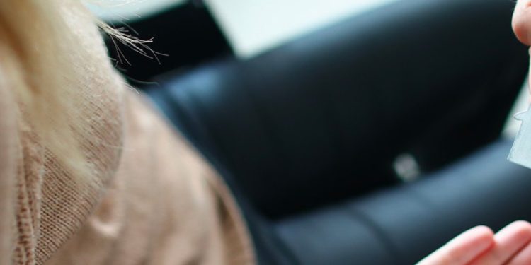 découvrez les solutions de prêt immobilier adaptées aux personnes en situation de handicap pour l'année 2025. guide complet des aides, conditions et conseils pour financer votre logement en toute sérénité.